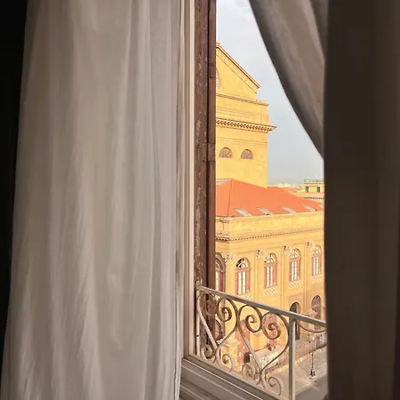 Al Massimo 36 Bed & Breakfast