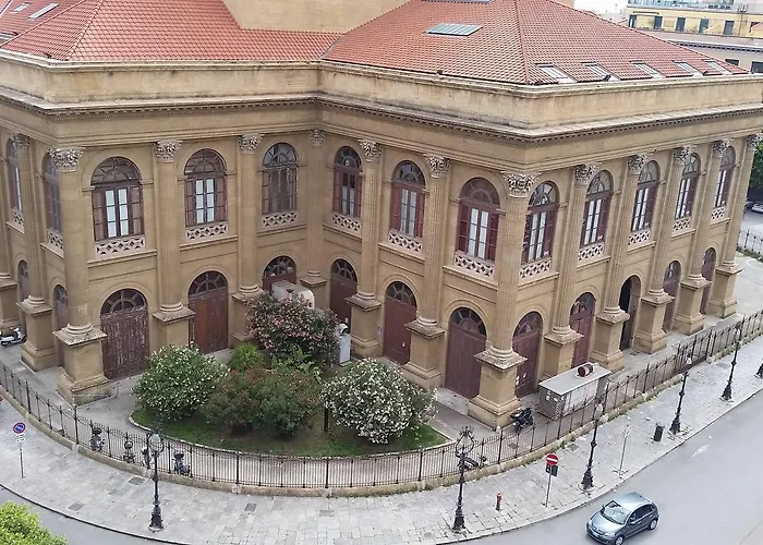 Al Massimo 36 4* Palermo